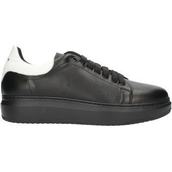 Exton  Sapatilhas 955PE2020  Preto Disponível em tamanho para homem. 40,42,43,44,45.Homem > Sapatos > Tenis